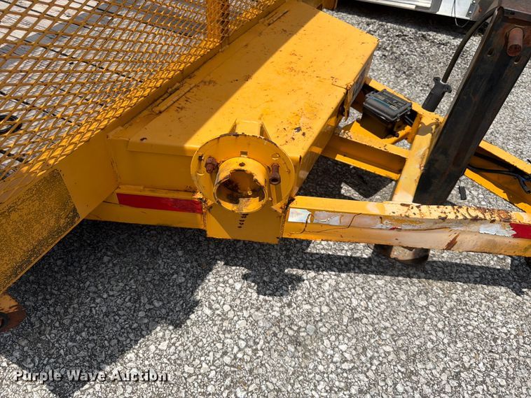 image for item DQ7797 2006 Felling Trailers utility trailer