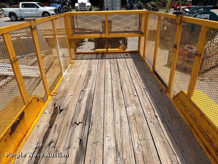 image for item DQ7797 2006 Felling Trailers utility trailer