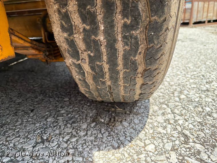 image for item DQ7797 2006 Felling Trailers utility trailer