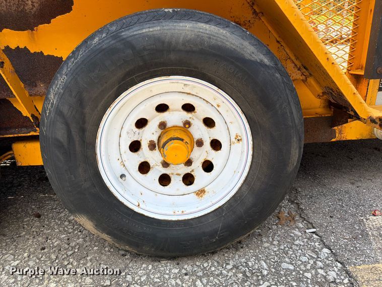 image for item DQ7797 2006 Felling Trailers utility trailer