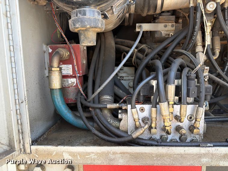 image for item DQ7800 Power Curber 5700B curb machine
