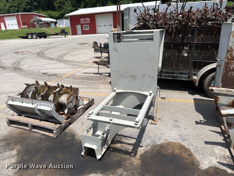 image for item DQ7800 Power Curber 5700B curb machine