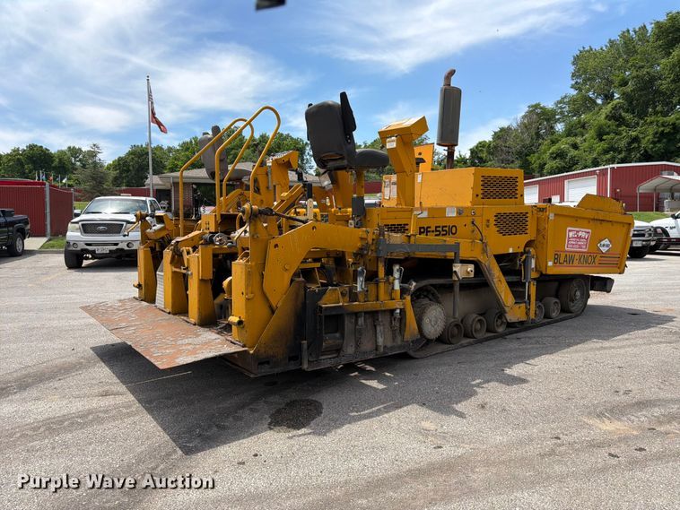 image for item DQ7801 Blaw-Knox PF-5510 paver