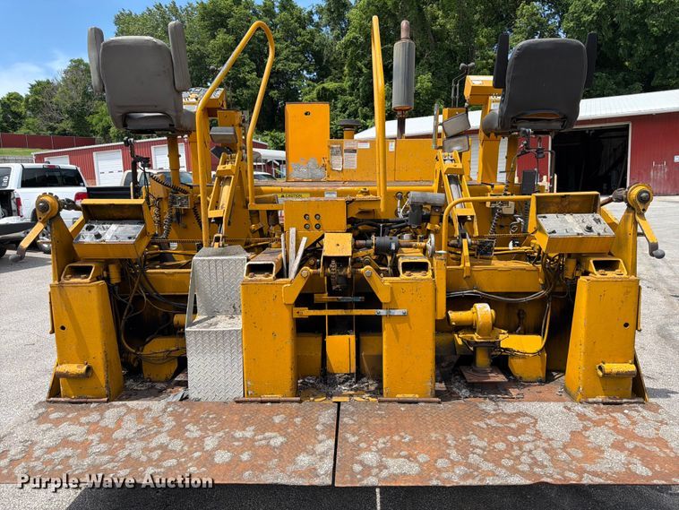 image for item DQ7801 Blaw-Knox PF-5510 paver