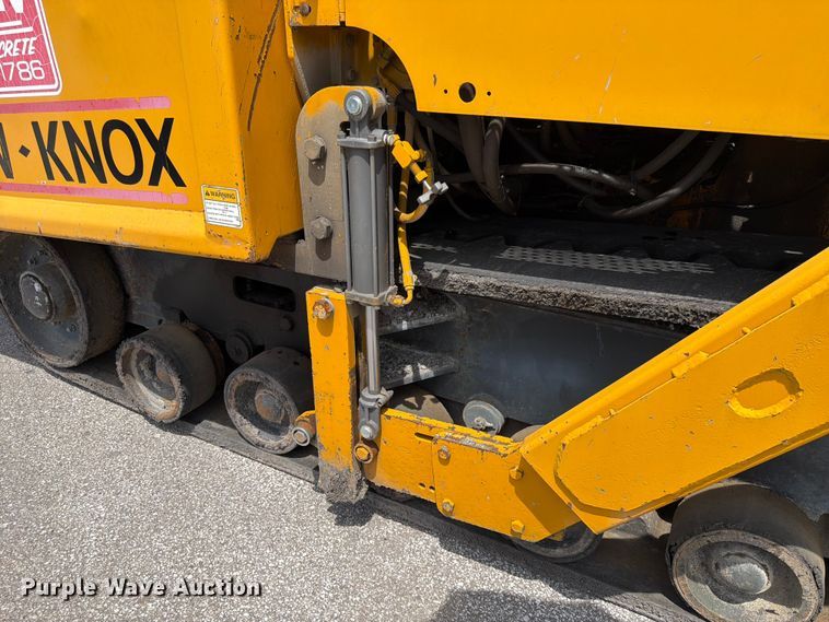 image for item DQ7801 Blaw-Knox PF-5510 paver