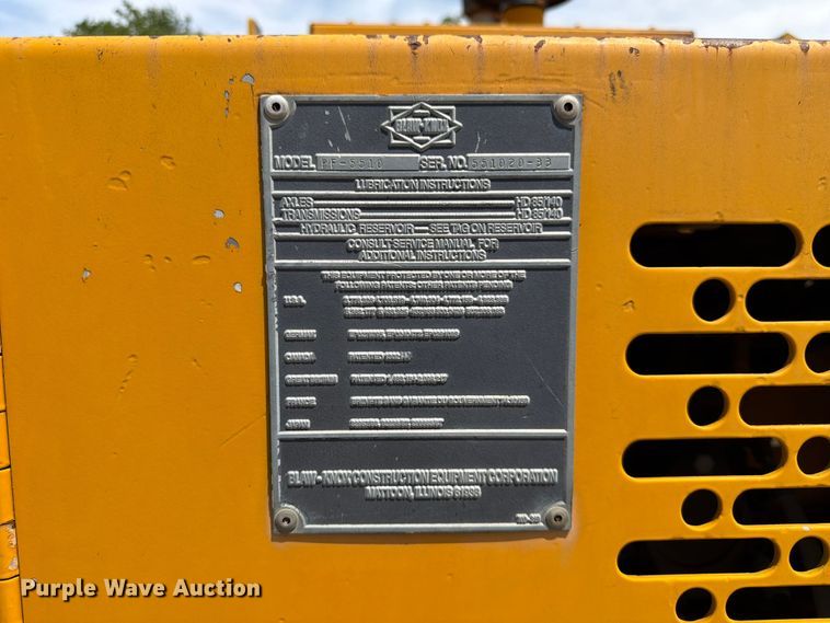 image for item DQ7801 Blaw-Knox PF-5510 paver