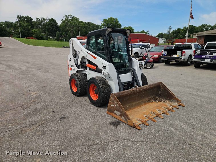 image for item DQ7803 2016 Bobcat S650 skid steer loader