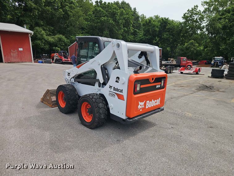 image for item DQ7803 2016 Bobcat S650 skid steer loader