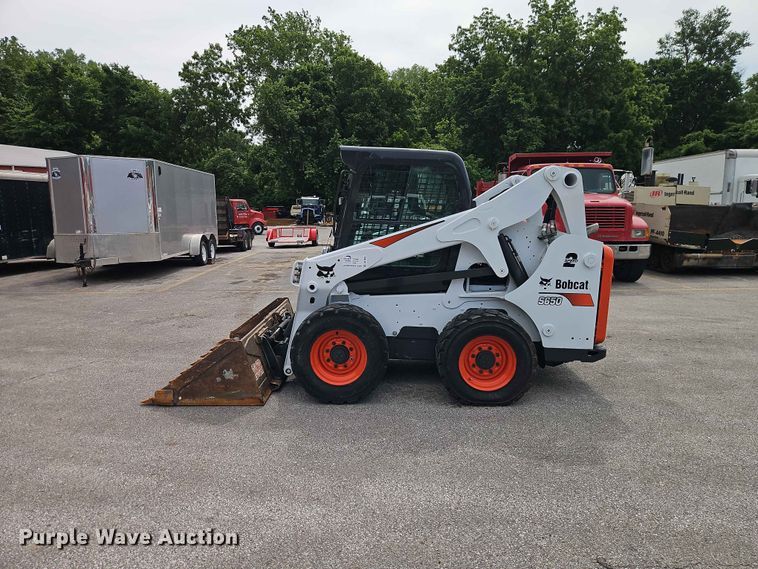 image for item DQ7803 2016 Bobcat S650 skid steer loader
