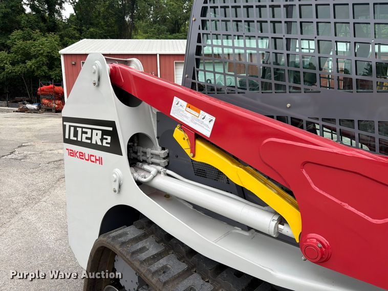 image for item DQ7804 2019 Takeuchi TL12R2 skid steer loader