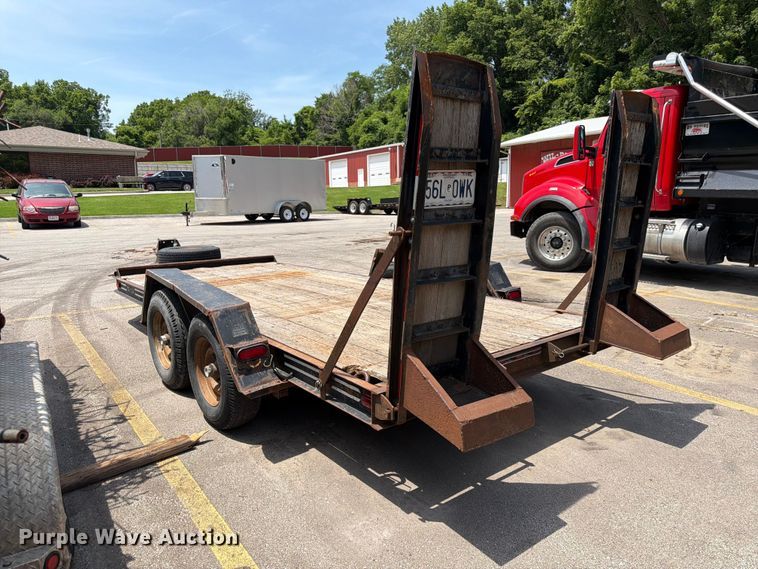 image for item DQ7805 1989 Trail King TK1U-1600 equipment trailer