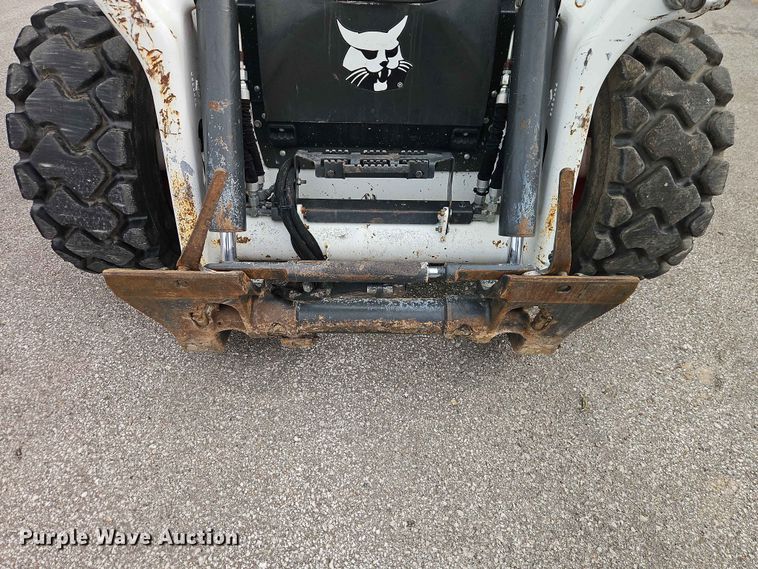 image for item DQ7808 2020 Bobcat S76 skid steer loader