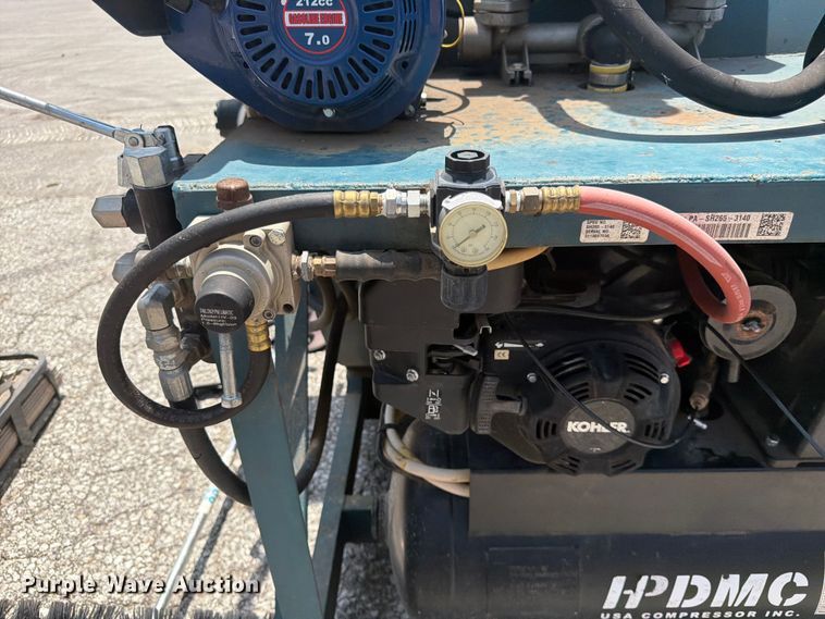 image for item DQ7811 2023 Worm seal coat tank