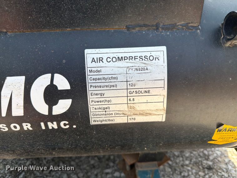 image for item DQ7811 2023 Worm seal coat tank