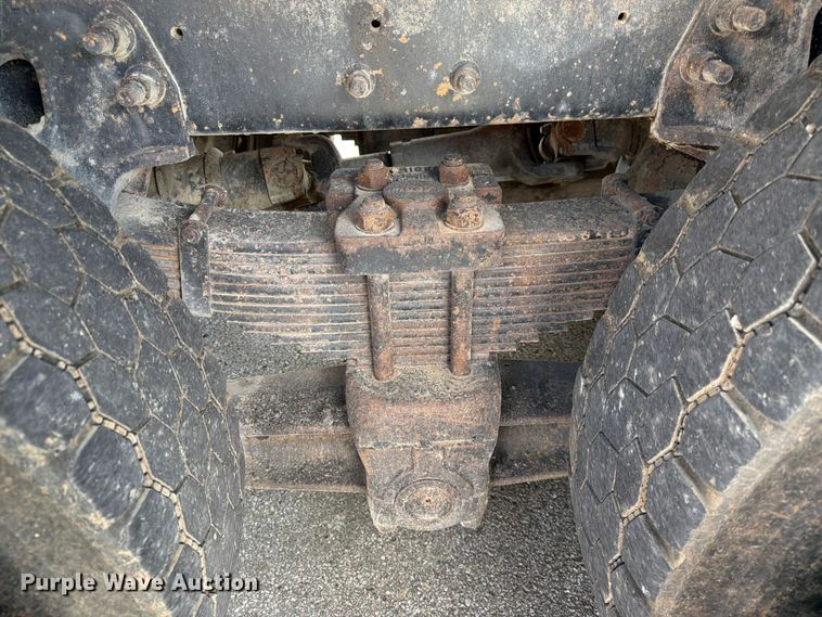 image for item DQ7812 1999 Sterling L9511 dump truck