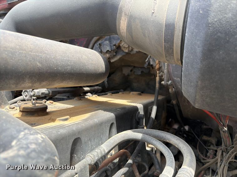 image for item DQ7812 1999 Sterling L9511 dump truck