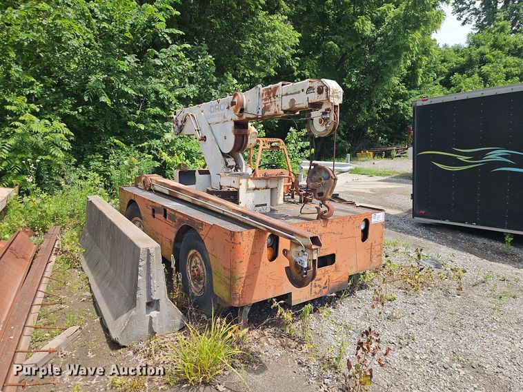 image for item DQ7815 Drott 85RM2 crane