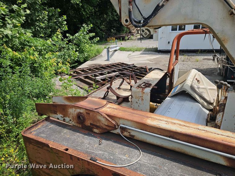 image for item DQ7815 Drott 85RM2 crane