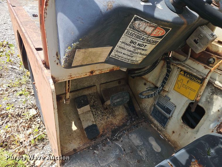 image for item DQ7815 Drott 85RM2 crane