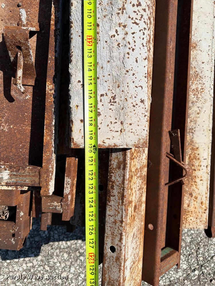 image for item DQ7816 Concrete forms
