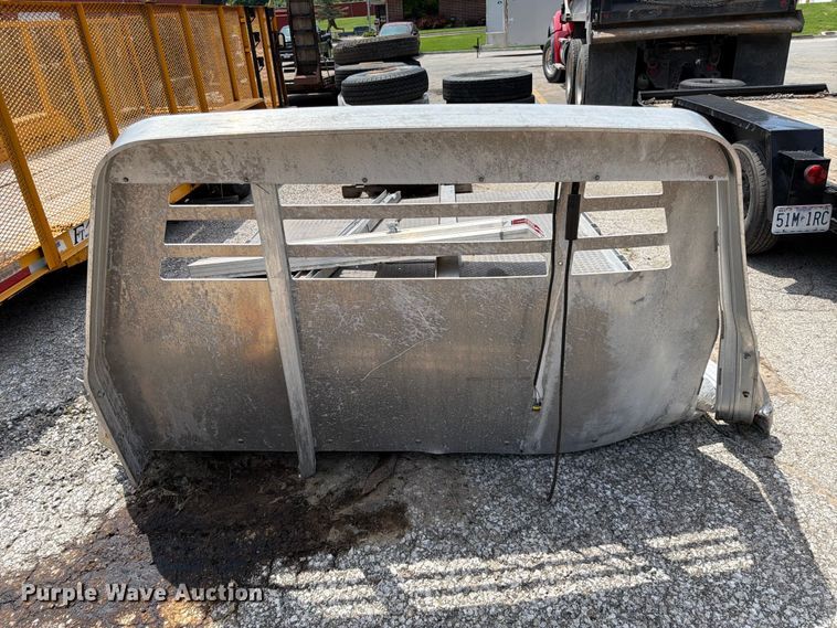 image for item DQ7820 EBY 1100 flatbed