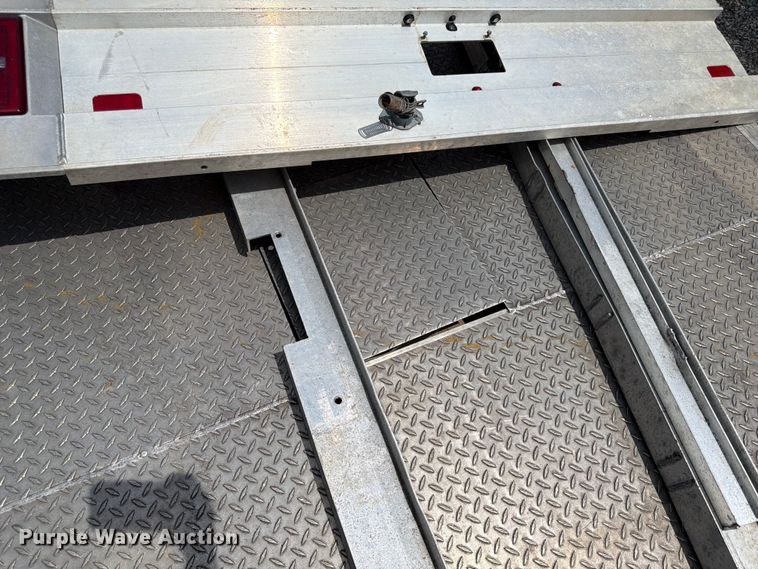 image for item DQ7820 EBY 1100 flatbed
