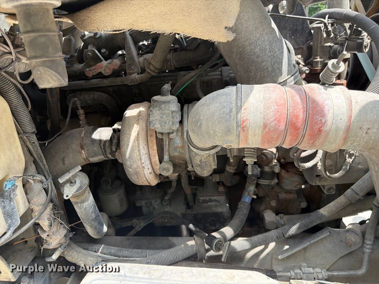 image for item DQ7829 2007 International 5500i ready mix truck