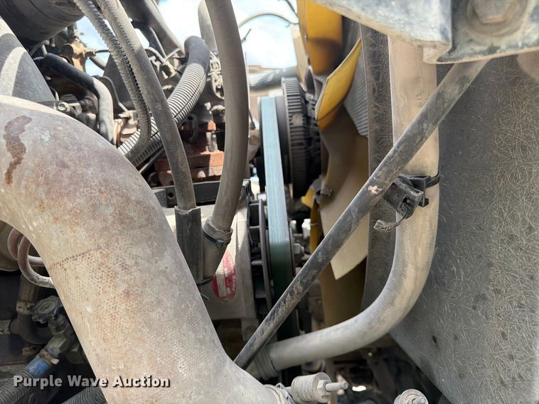 image for item DQ7829 2007 International 5500i ready mix truck