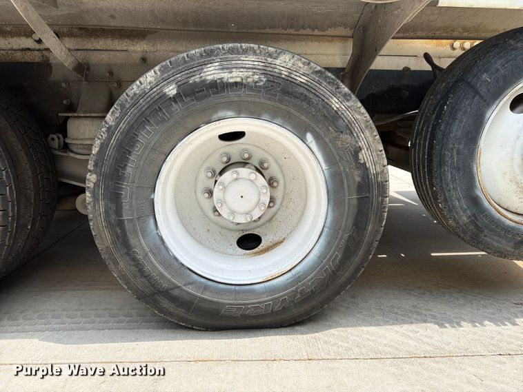 image for item DQ7829 2007 International 5500i ready mix truck