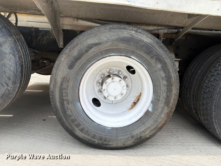 image for item DQ7829 2007 International 5500i ready mix truck