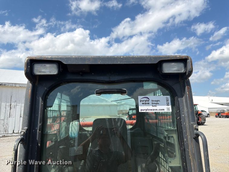 image for item DQ7837 2019 Kubota SVL 75-2 tracked skid steer loader