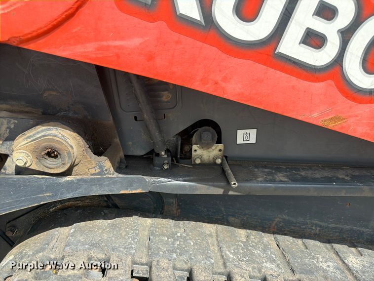 image for item DQ7837 2019 Kubota SVL 75-2 tracked skid steer loader