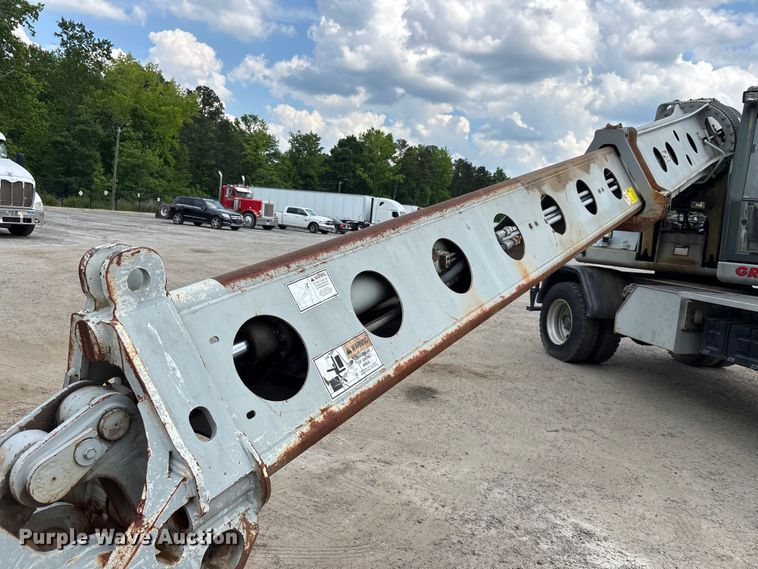 image for item DU0459 2003 Gradall XL3100 wheeled excavator