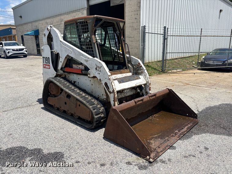 image for item DU6270 2009 Bobcat T180 tracked skid steer loader