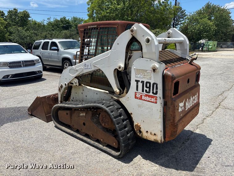 image for item DU6270 2009 Bobcat T180 tracked skid steer loader