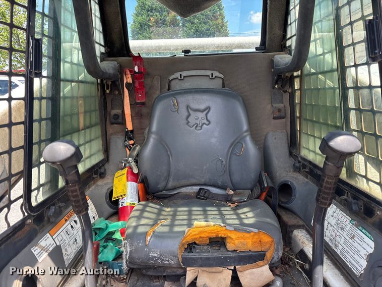 image for item DU6270 2009 Bobcat T180 tracked skid steer loader