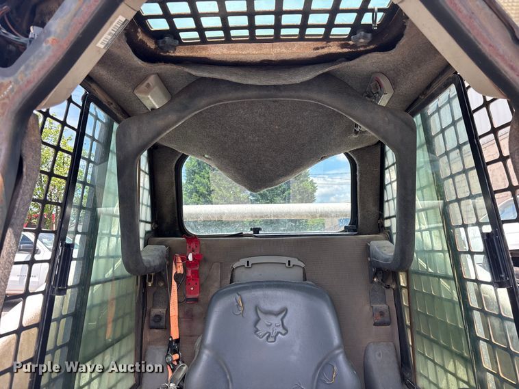 image for item DU6270 2009 Bobcat T180 tracked skid steer loader