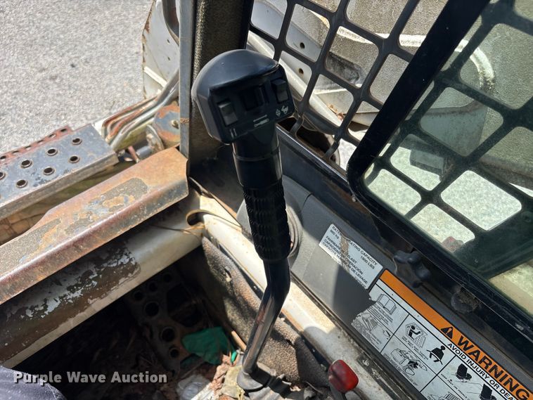 image for item DU6270 2009 Bobcat T180 tracked skid steer loader