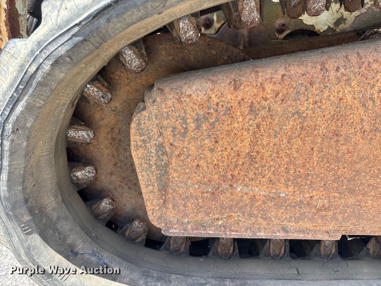 image for item DU6270 2009 Bobcat T180 tracked skid steer loader