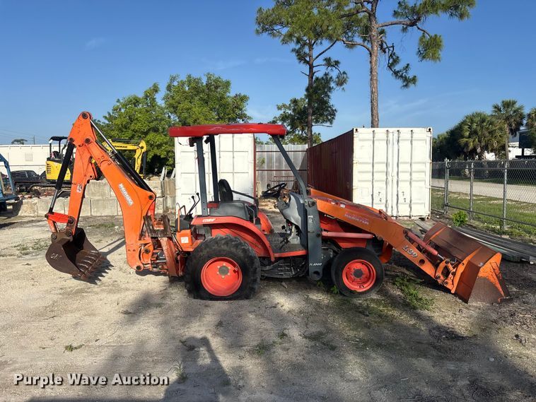 image for item DU6303 2014 Kubota L39 backhoe