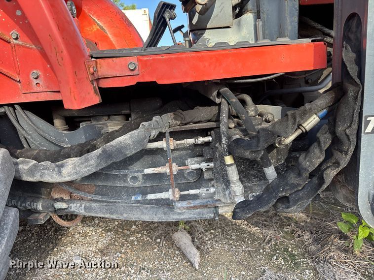 image for item DU6303 2014 Kubota L39 backhoe