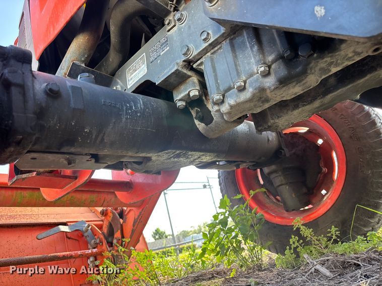 image for item DU6303 2014 Kubota L39 backhoe