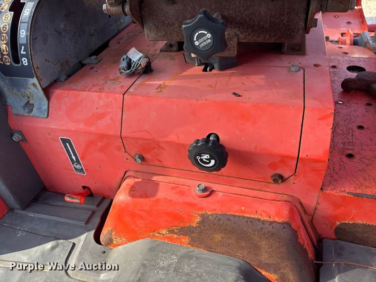 image for item DU6303 2014 Kubota L39 backhoe