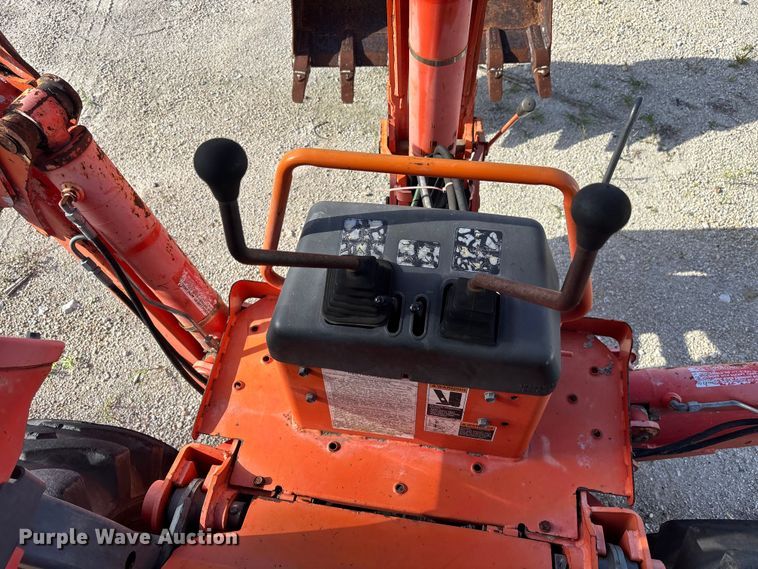 image for item DU6303 2014 Kubota L39 backhoe