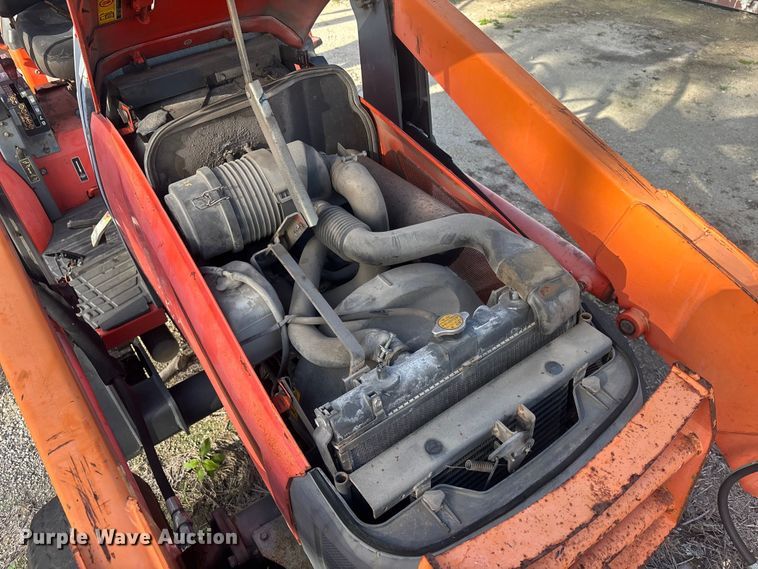 image for item DU6303 2014 Kubota L39 backhoe