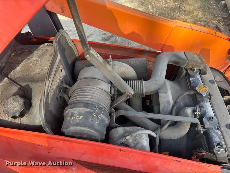 image for item DU6303 2014 Kubota L39 backhoe