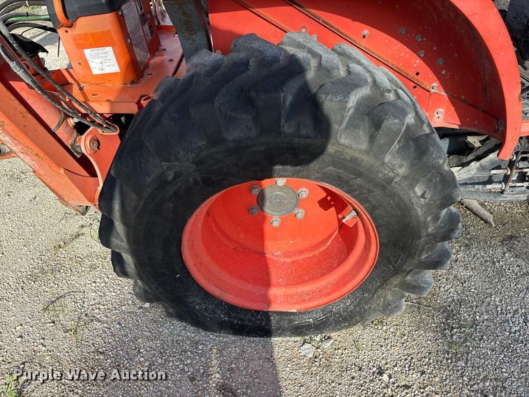 image for item DU6303 2014 Kubota L39 backhoe