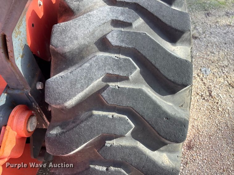 image for item DU6303 2014 Kubota L39 backhoe