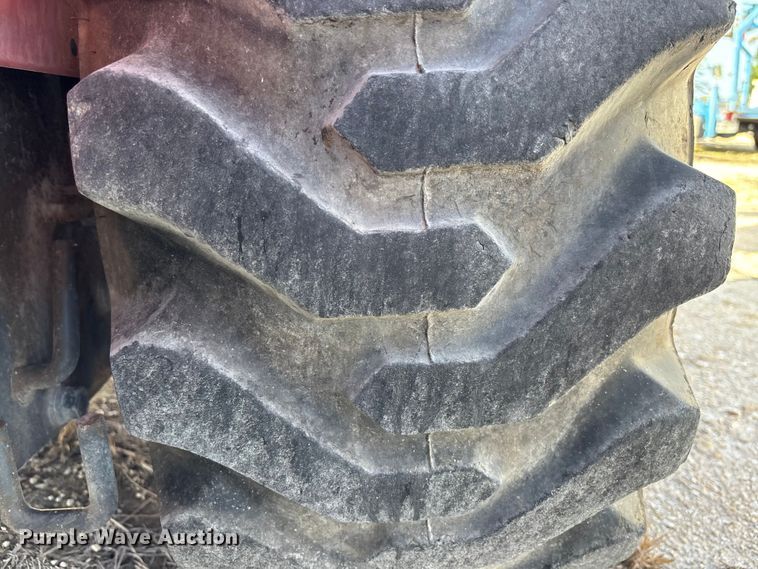 image for item DU6303 2014 Kubota L39 backhoe