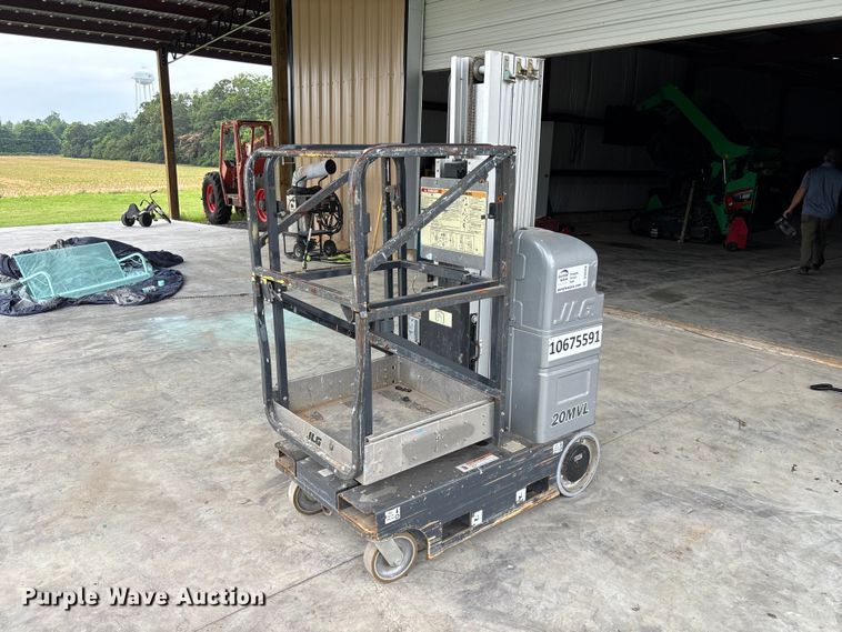 Photo of a 2017 JLG 20MVL
